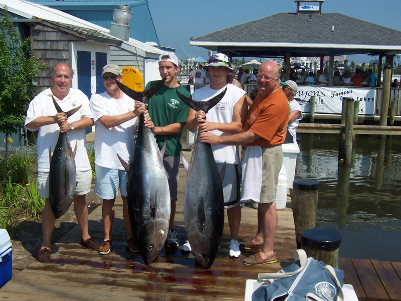 Fishing action aboard White Lightning