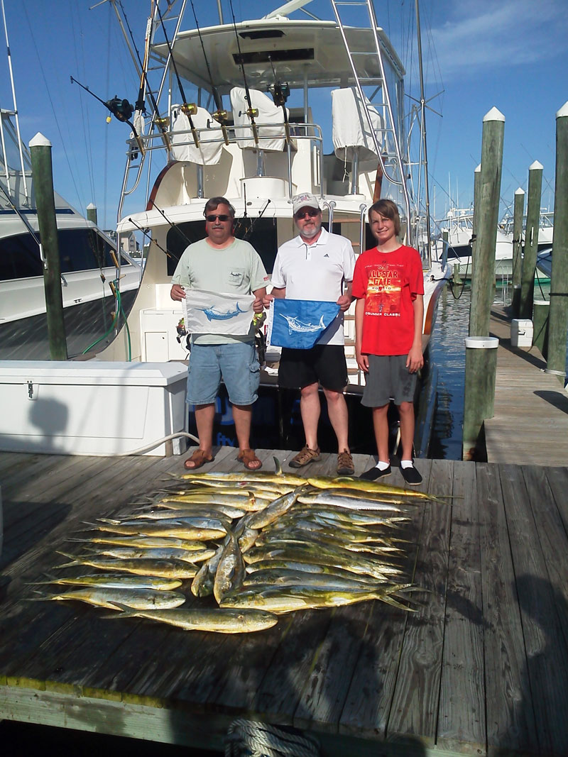 White Lightning boat and crew